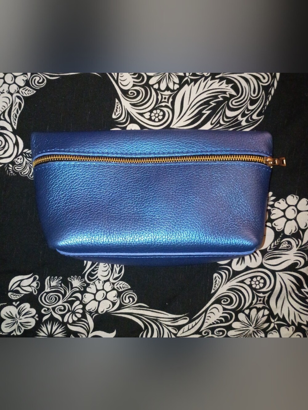 Portland Leather Goods Large Make-up Bag